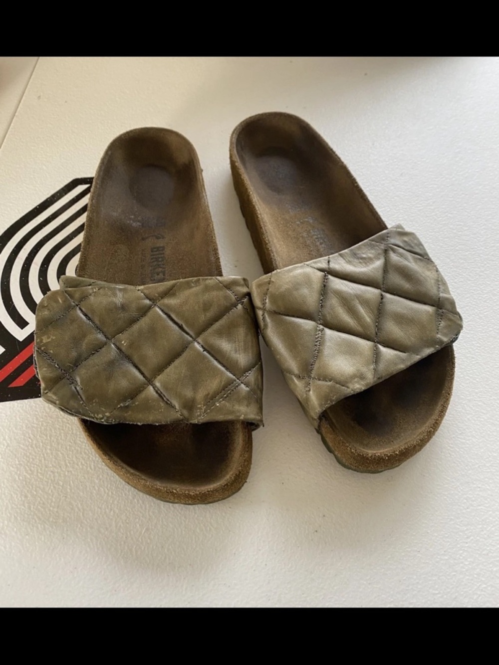 Birkenstock 1774 Sylt Embossed Olive Green Quilted Padded Slide Sandal 40/ US 9